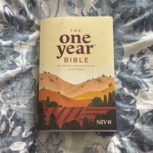 The One Year Bible NIV